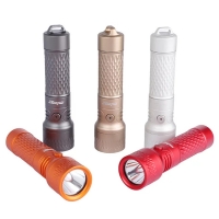 OrcaTorch - Orca 7 - Tauchlampe mit 3000 Lumen